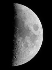 0513の月