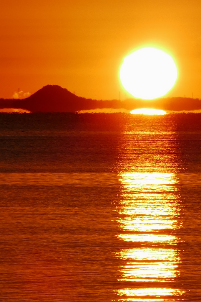 三河湾の日の出３