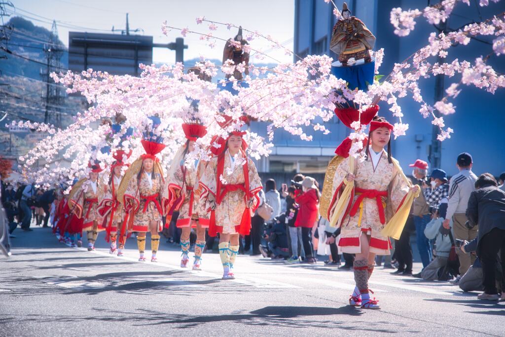 東城・お通り３