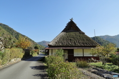 かやぶきの屋根