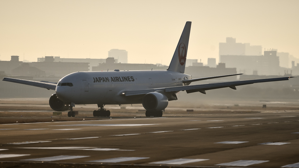 ++JA8977++