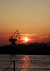 六甲山に沈む夕景