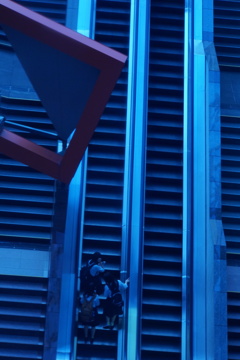 気分はエスカレーション 気分はエスカレーション