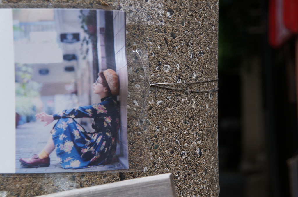 ギャラリーのある路地の入口