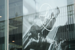 海沿いのワイナリー