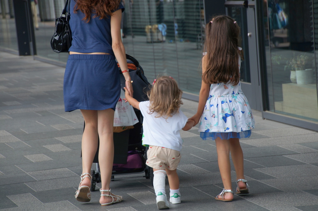 おでかけはママと