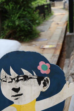 POPな裏路地