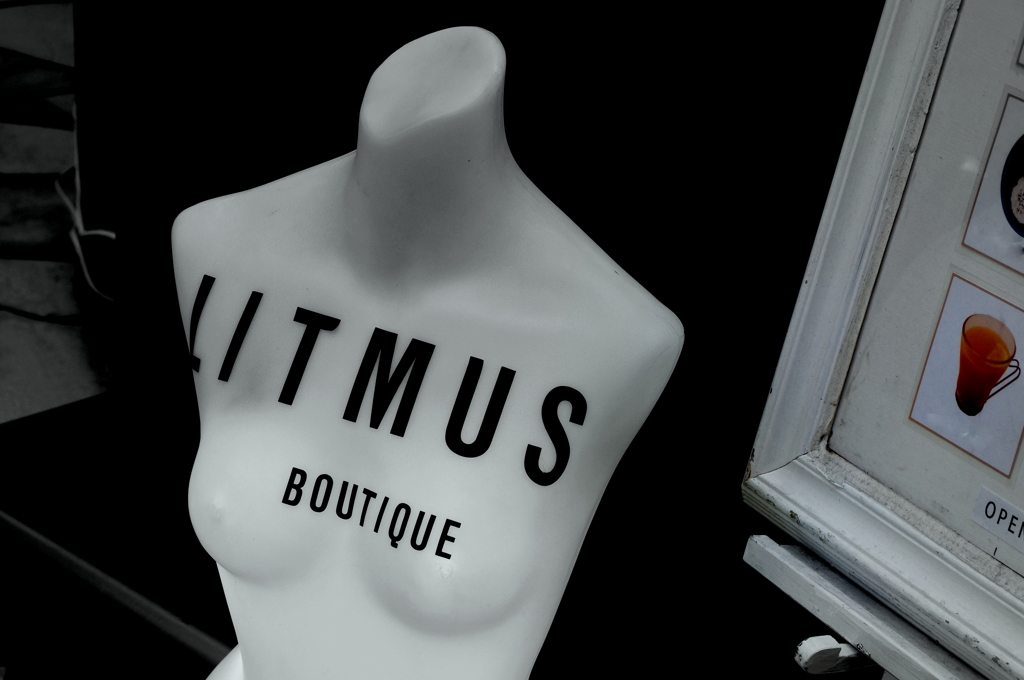 路上のヴィーナス