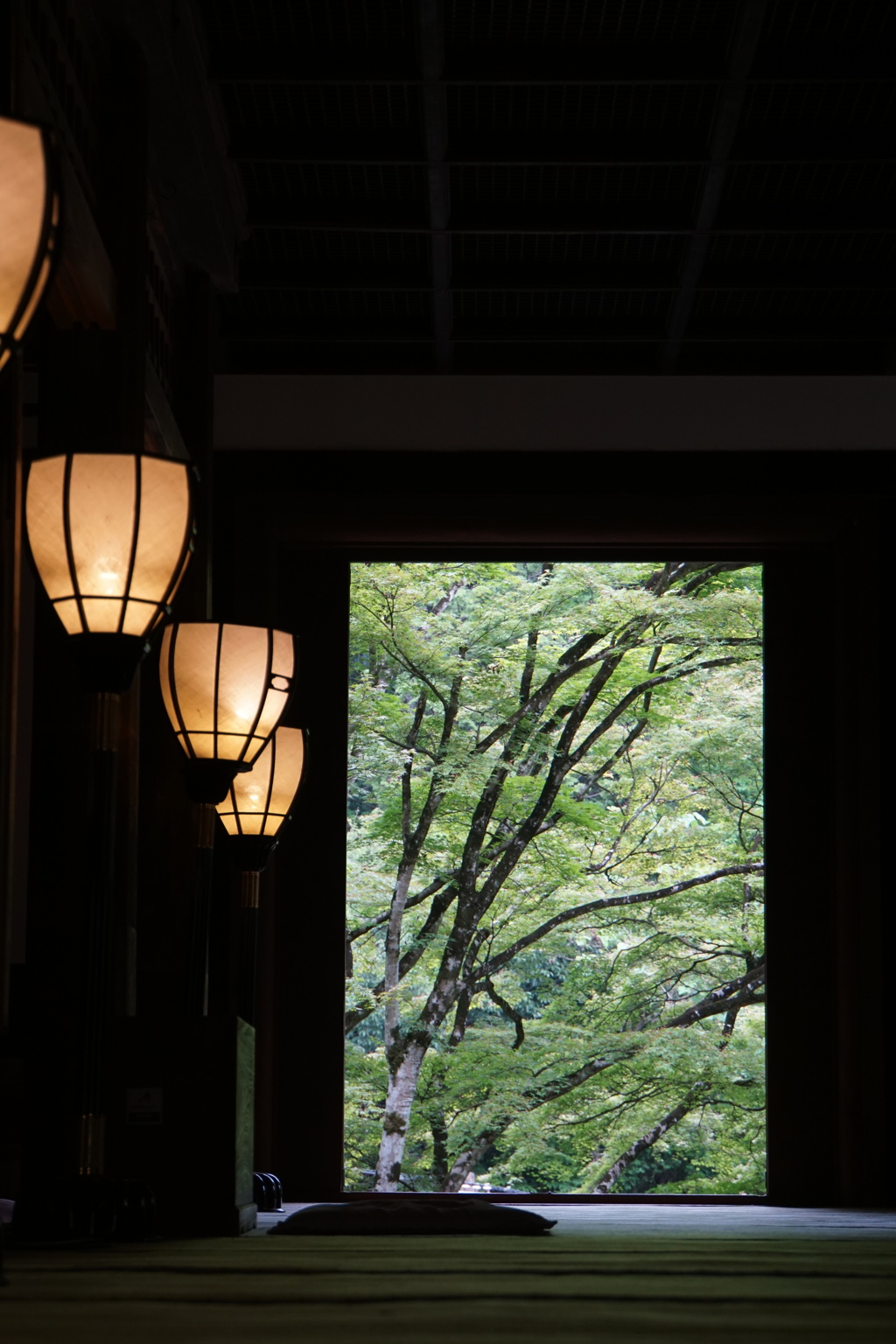 山寺にて