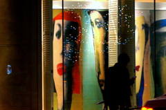 見つめられて・・