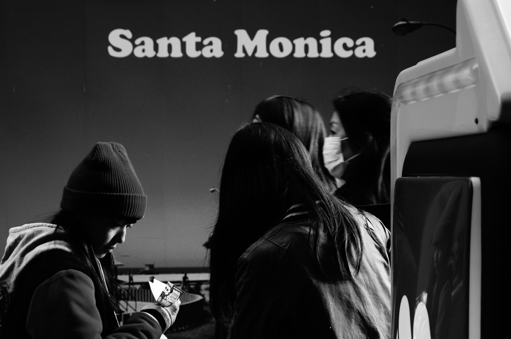 サンタとモニカ