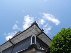 う～ん、気持ちいい青空！！
