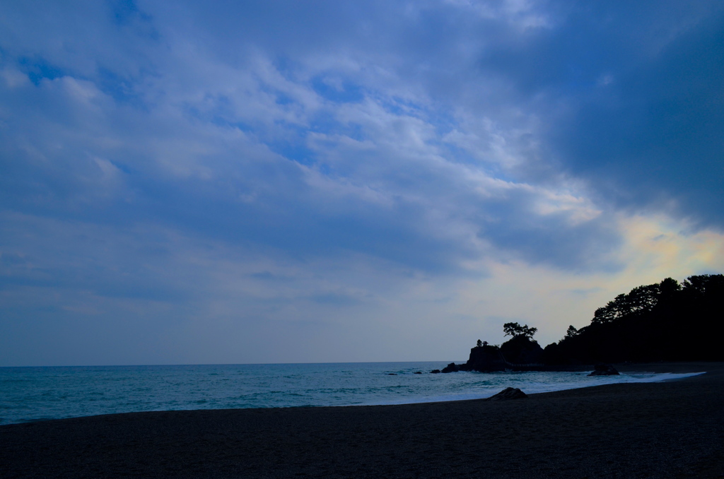 katsura hama