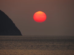 グラデーションの夕日
