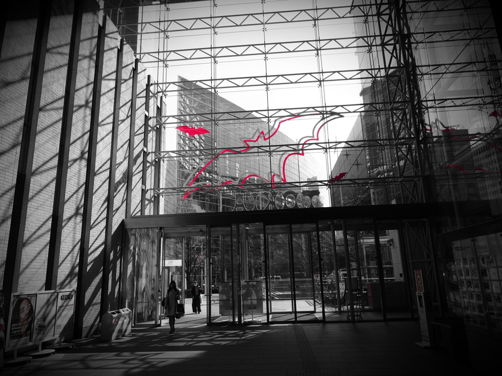 Fly to City Buildings♪