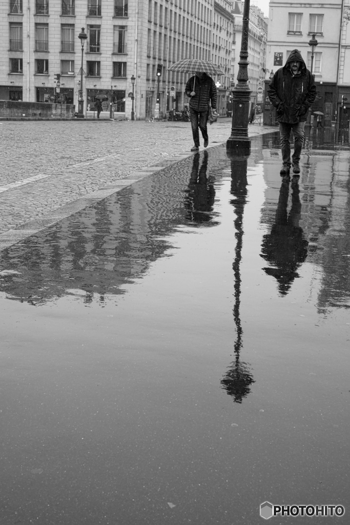 Just Walking In The Rain♪