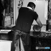 男の背中♪