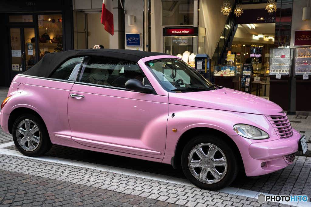 Pink convertible♪