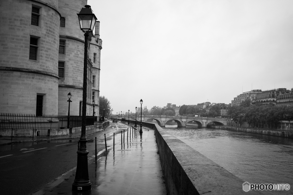 Rue jour pluvieux♪