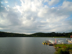 空、山、湖