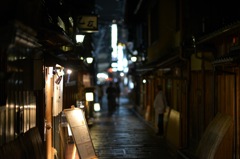 夜の祇園