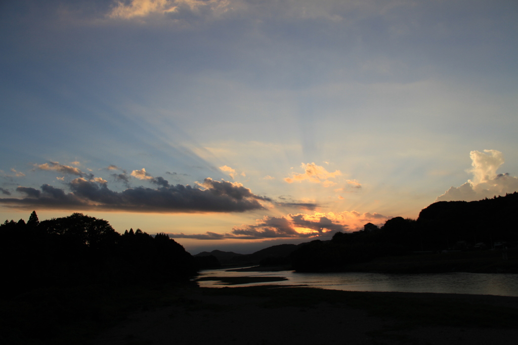 那珂川の夕暮れ