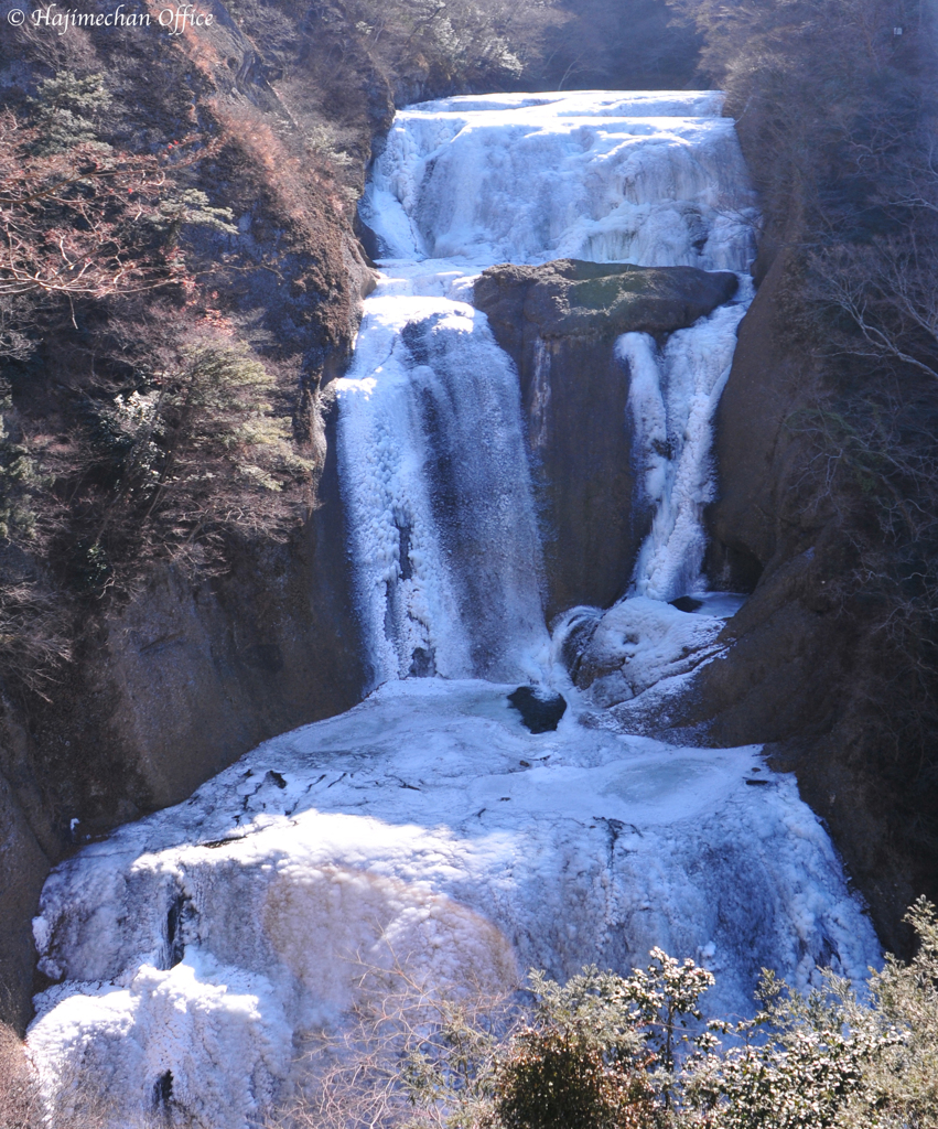 冬の袋田の滝