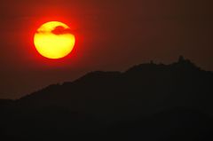金華山の落陽