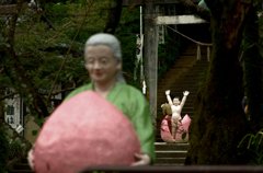 桃から産まれた、