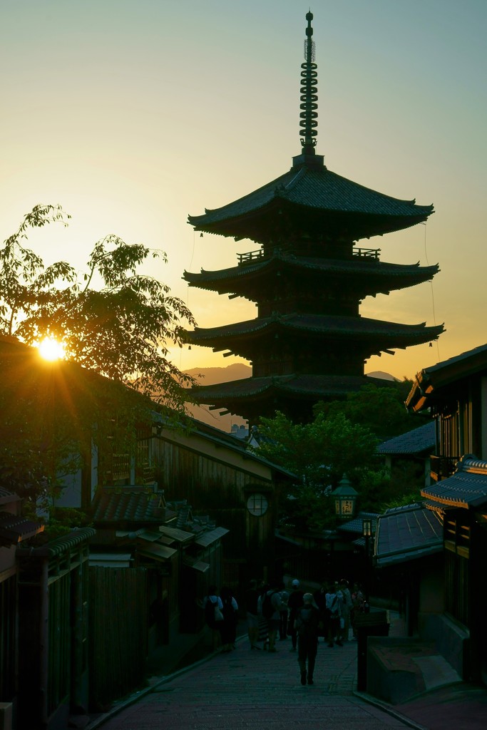 八坂の塔　二