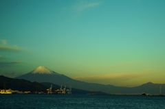 清水港の富士山