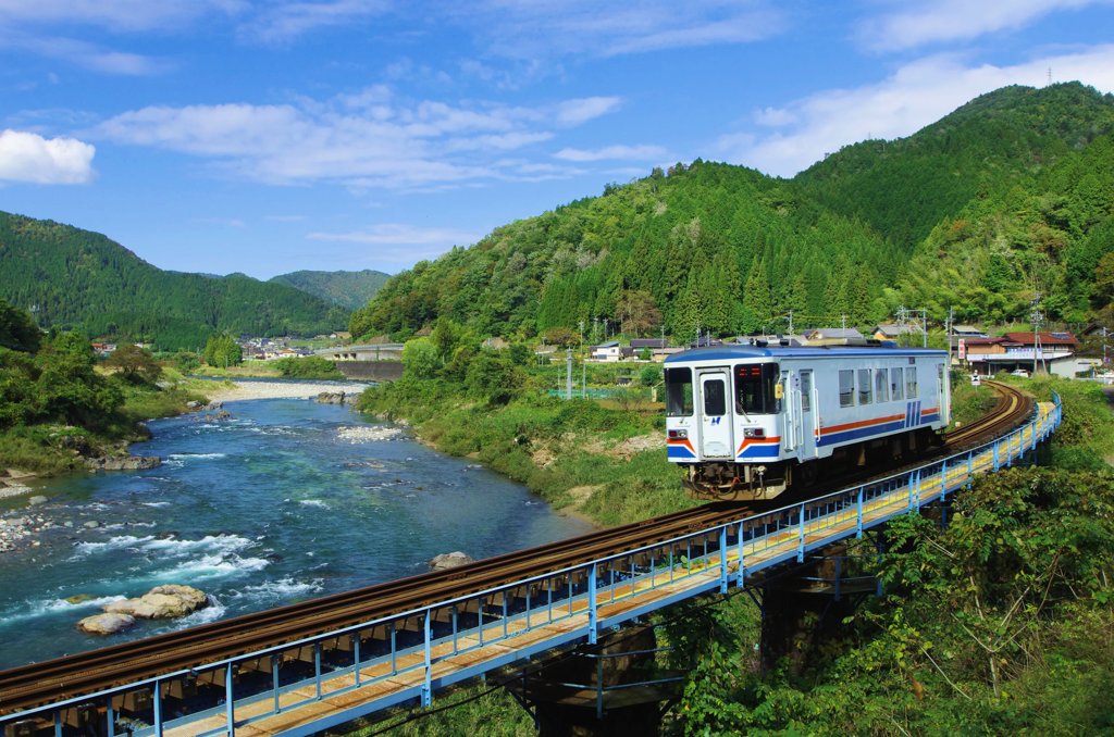 秋の長良川鉄道　4