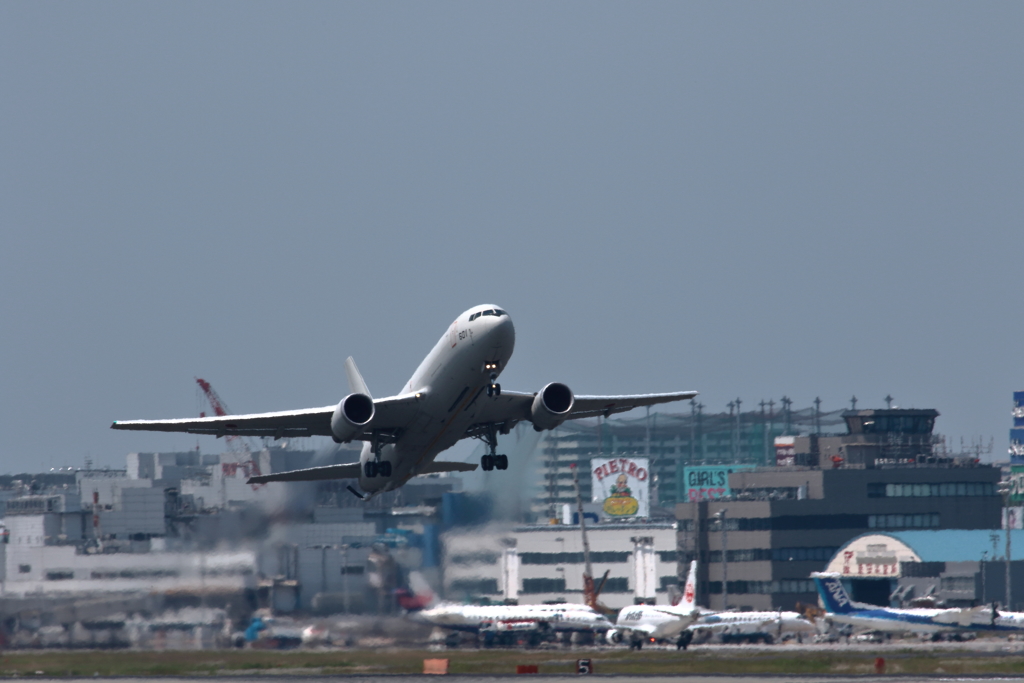 KC-767 空中給油・輸送機