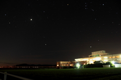 夜明け前の空