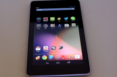nexus７