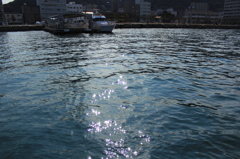 海に宝石を