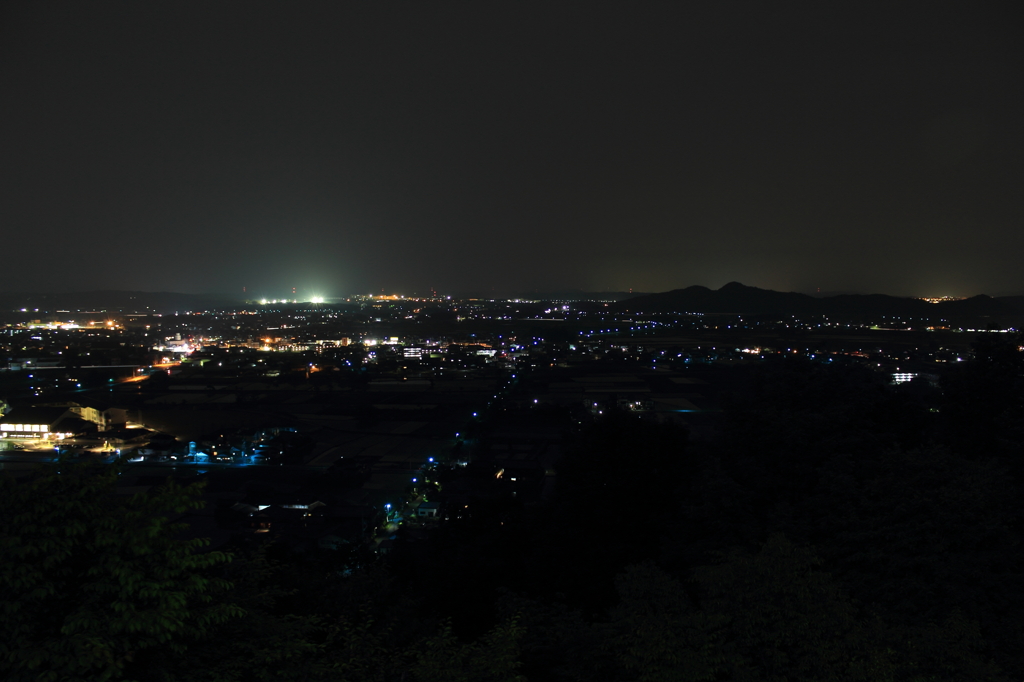 夜景（太郎坊宮１）