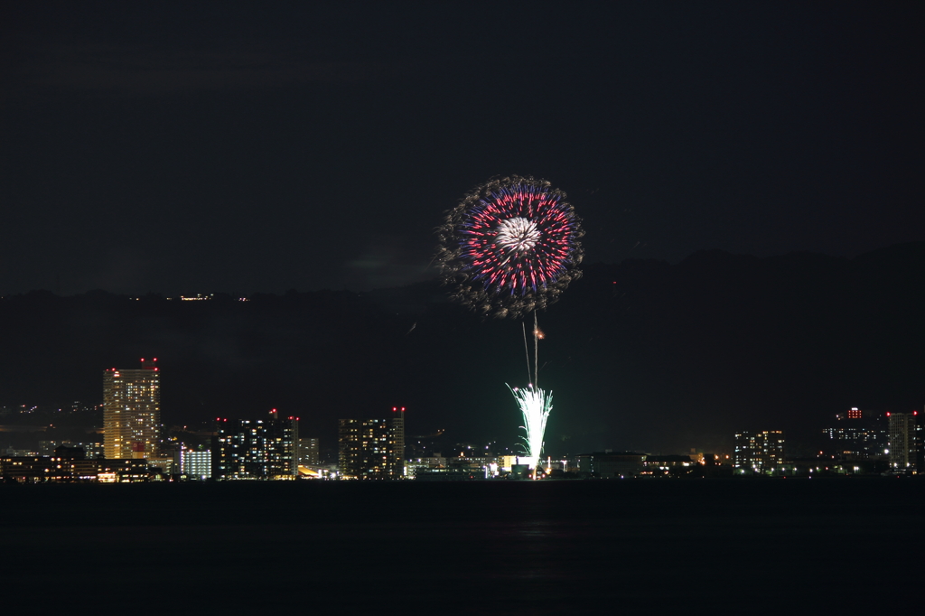琵琶湖花噴水（花火）