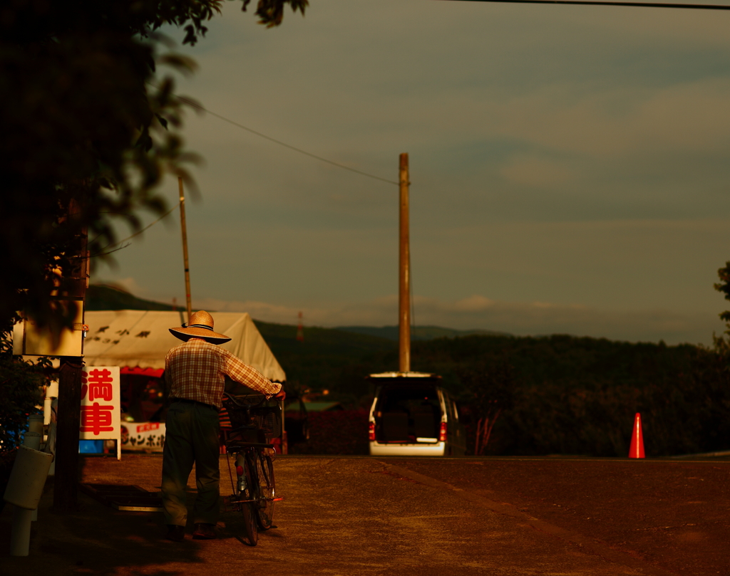 初夏の夕暮れ