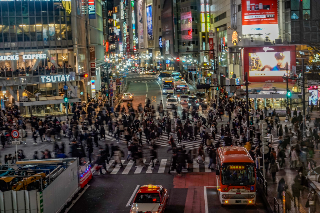 3月3日渋谷スクランブル交差点