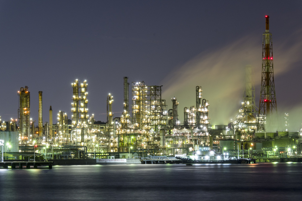 石油コンビナート