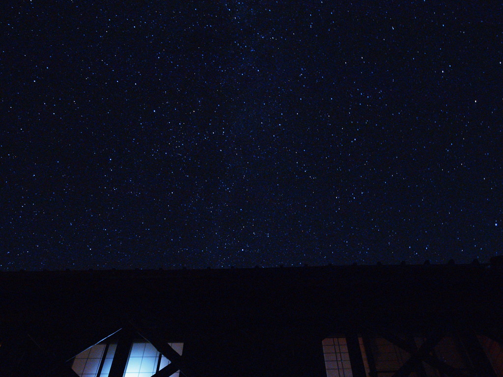 山小屋からの夜空