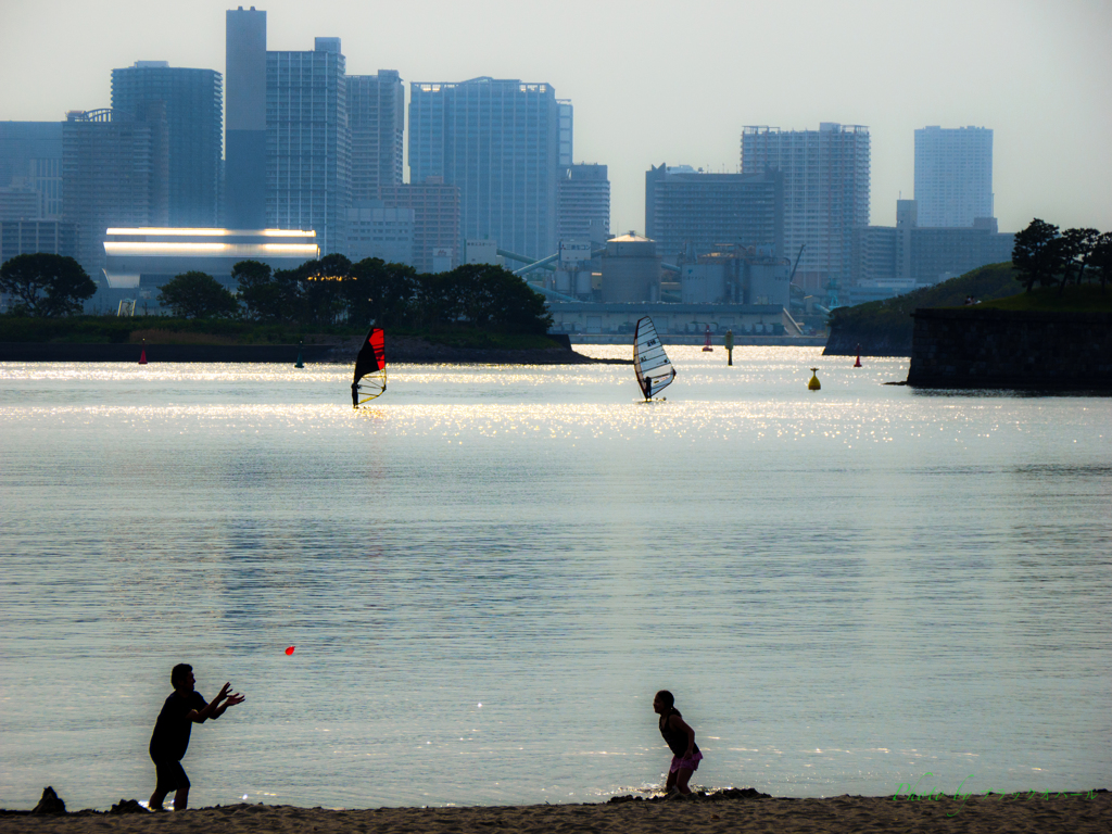 浜辺の休日..