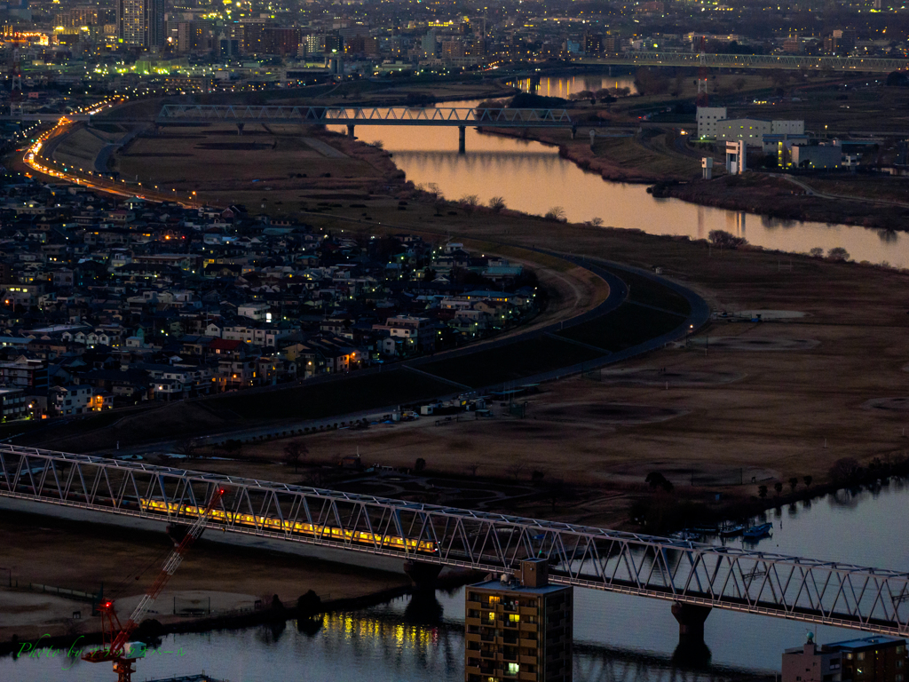 江戸川の夕暮れ..