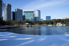 雪の浜離宮庭園⑪
