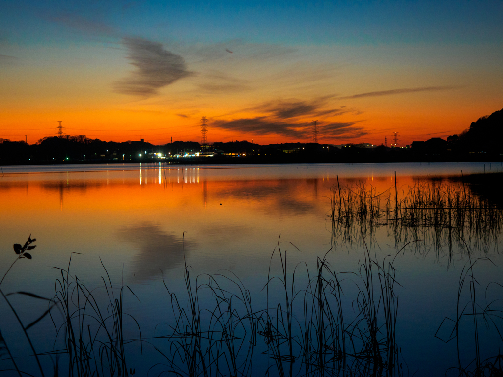 夕暮れの手賀沼風景..＃4 by ブラックオパール （ID：4040949） - 写真共有サイト:PHOTOHITO