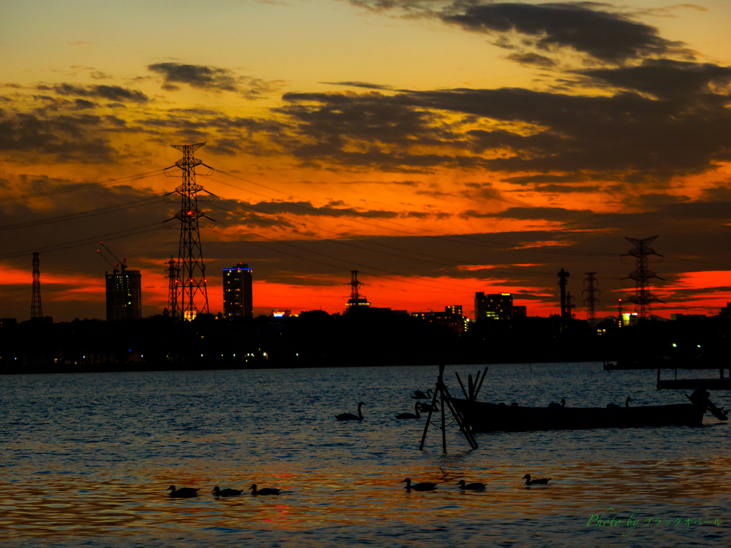 夕闇迫る中で..