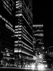 街角夜景〜鍛冶橋交差点