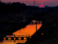 夕日の運河..