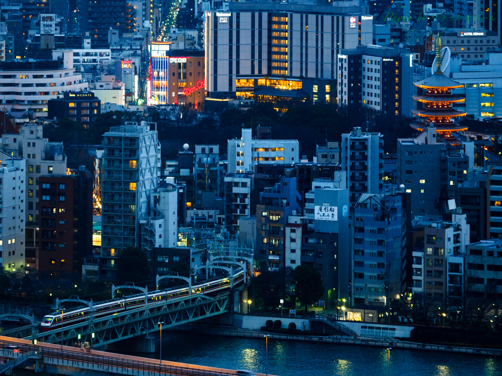 浅草夕景..